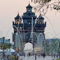 Patuxai: A Vientiane Icon - Sunset Jogs and Water Wonders