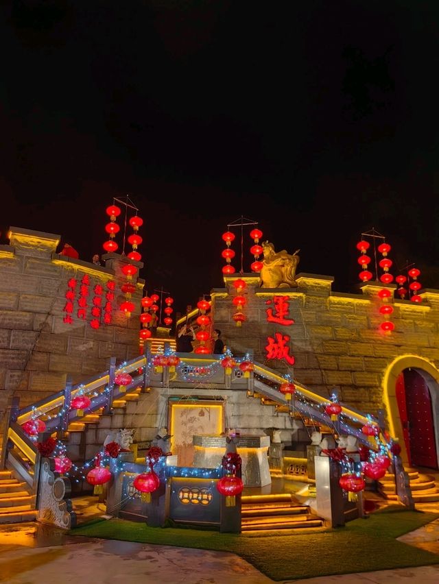 Xing An Temple, Known for Its Giant 'Guan Di' Statue