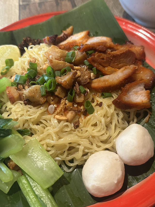 How to get the best of the adrenaline rush and relaxing calm of Kuala Lumpur at the same time?!