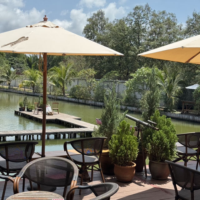 BARN KlongSuan cafe