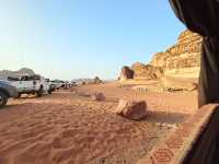 ล่องทะเทราย Wadirum กินชาแบบ Bedouin 
