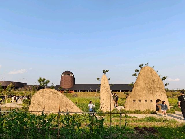 童話の世界に迷いこんだ『お菓子の村』ラ コリーナ近江八幡