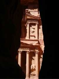 Lost Wonders of Petra: A Journey Through Time