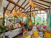 Chaba Chabai Cafe 