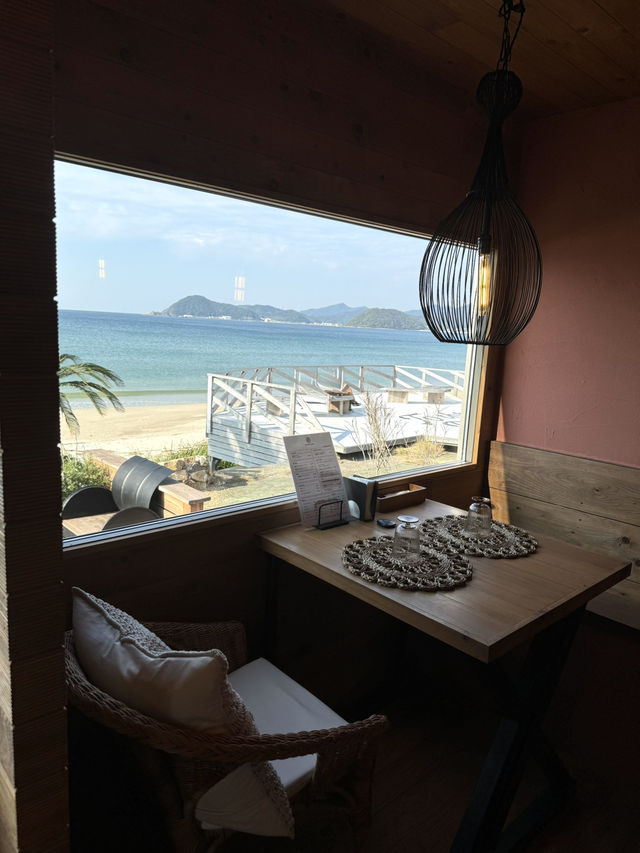【山口グルメ】すぐ目の前が海🌊最高のロケーションのトレーラーカフェ☕️