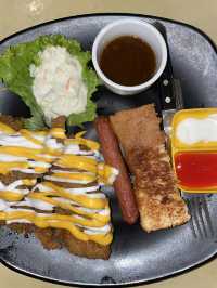 Vibrant Street Food Adventure at Double A Station, Pasir Puteh, Kelantan!