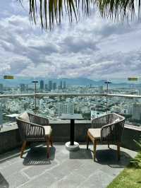 A Chill Day in Da Nang – ☀️ Beach, Bites & Rooftop Vibes