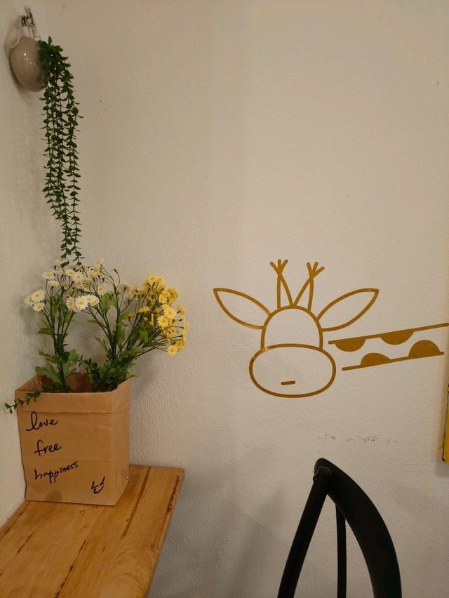 Sunshine in a Glass at This Cozy Cafe 