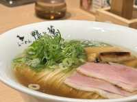 大阪梅田 らぁ麺 鴨と葱 梅田店 Ramen Kamo to Negi Osaka Umeda Branch