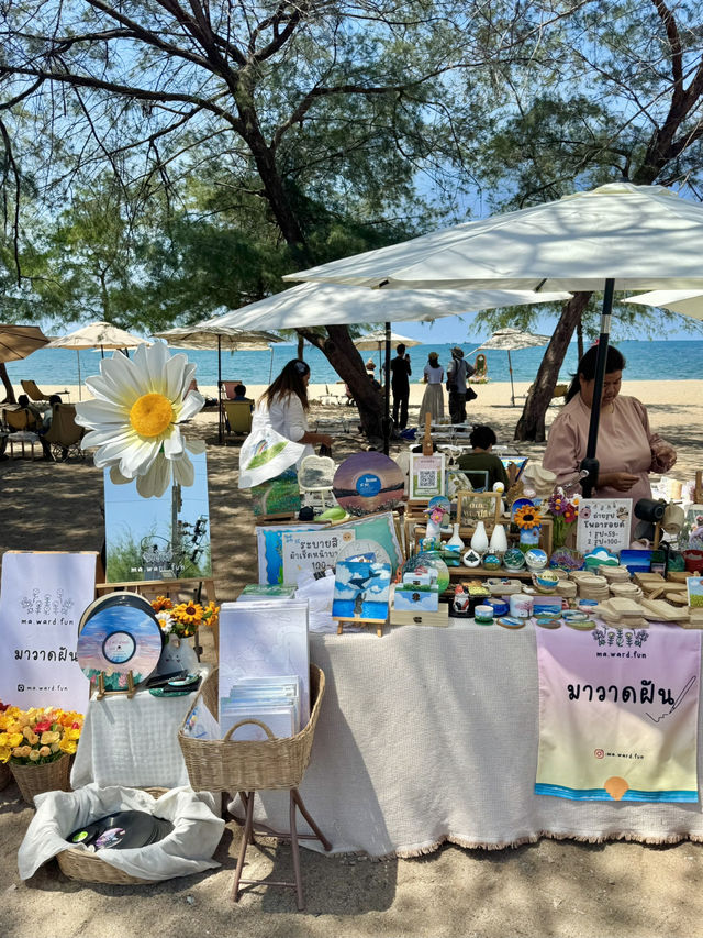 มาวาดฝัน หาดแหลมเจริญ ระยองงง 🖼️🎨🌊
