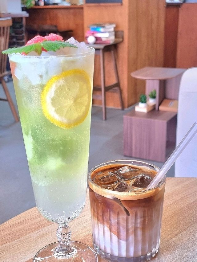 아늑한 전포 카페, 네 커피☕️