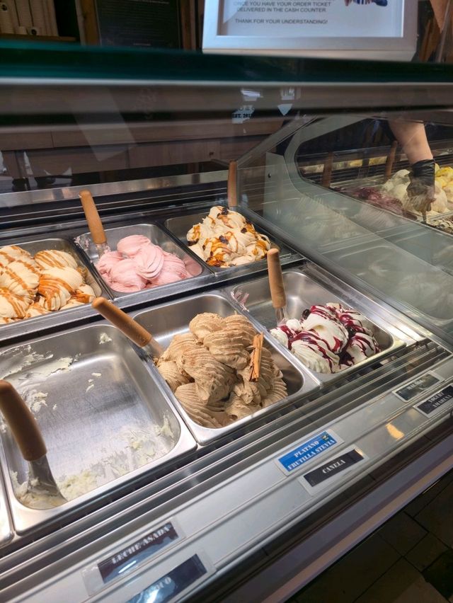 해외여행 칠레 아이스크림 맛집 Artisan gelateria Aluen Patagonia