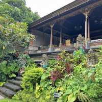 🕌 Ubud Palace – Small in Size, Rich in History