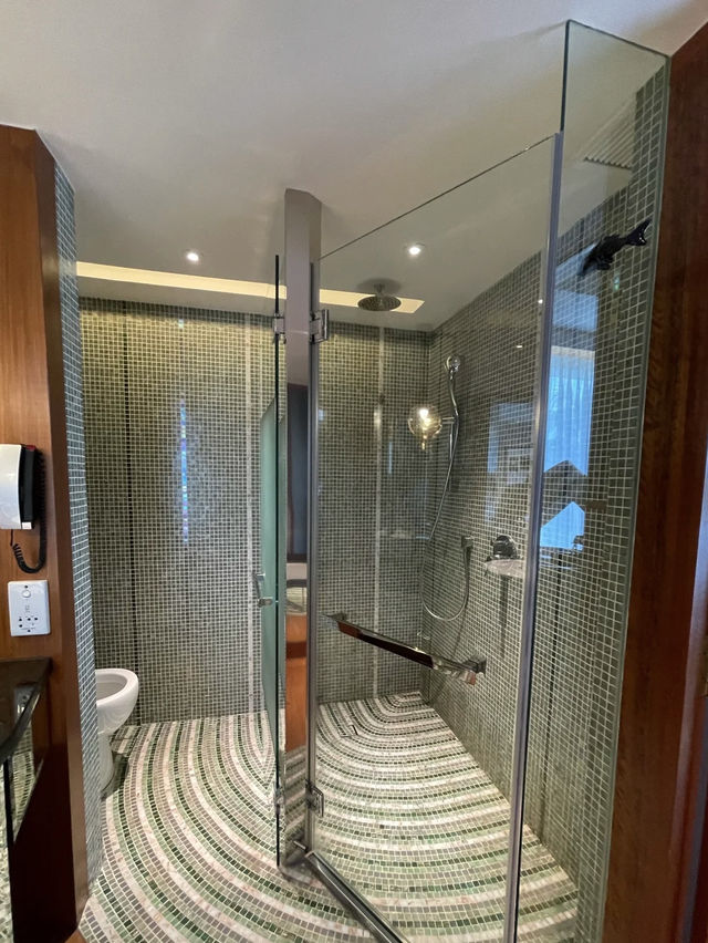 The Sofitel Singapore Sentosa Resort & Spa – A Luxe Hideaway Among the Green