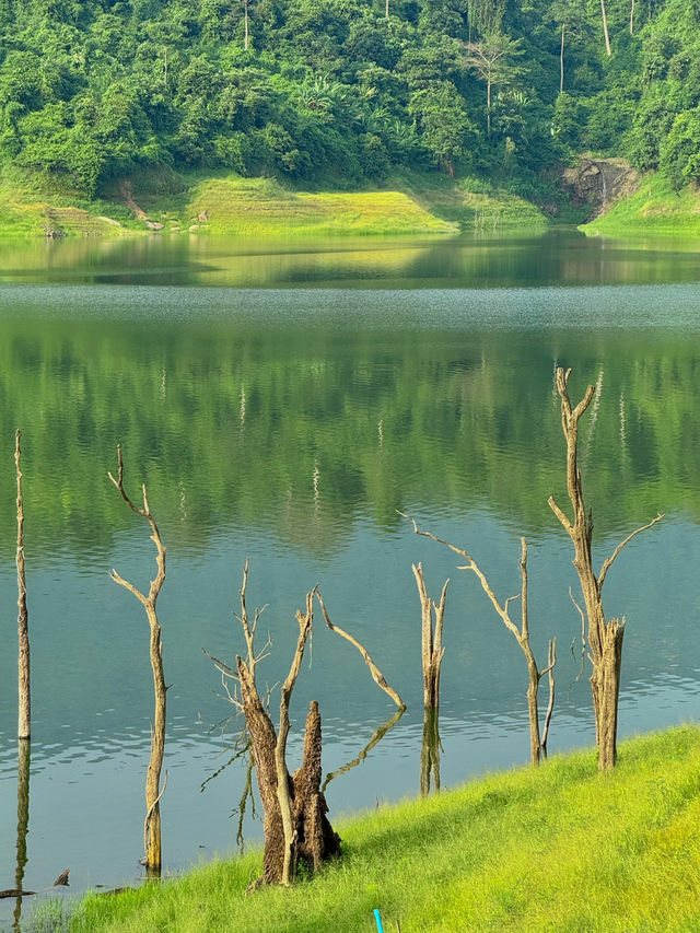อ่างเก็บน้ำวังบอน พายเรือดูน้ำตก 💚💦