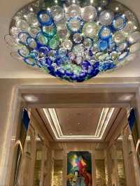 🇮🇩✨ Jakarta’s Artful Hideaway: Live the Suite Life at Raffles! 🎨🏰