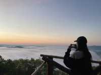 ชมพระอาทิตย์ขึ้น พร้อมทะเลหมอก หนองคาย 🌅🏔️