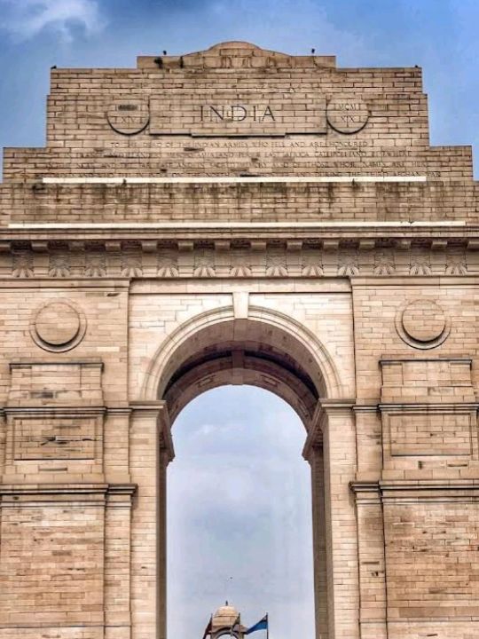 🇮🇳 India Gate – A Timeless Tribute in the Heart of Delhi 🌆