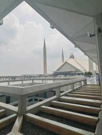 Nice mosque to visit with interesting features!
