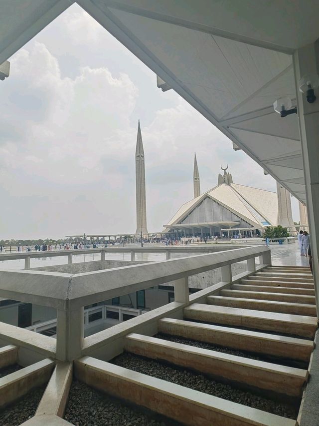 Nice mosque to visit with interesting features!