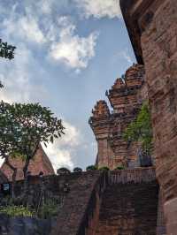 🇻🇳 Cham Towers Po Nagar: A Greeting from Ancient Times in Nha Trang! 🗿