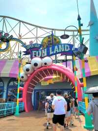 Super fun at Minion Land, Universal Studios Beijing