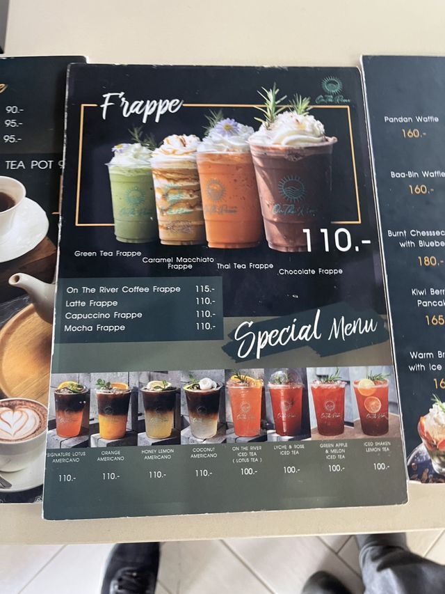On The River Cafe ปทุมธานี