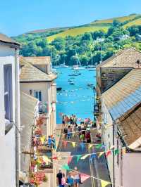 🇬🇧 This Summer — Put Salcombe on Your UK Travel List!