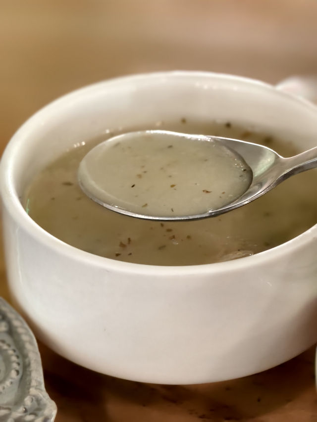 西營盤cafe，供應大熱開心果甜品