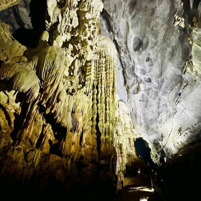 Phong Nha Cave