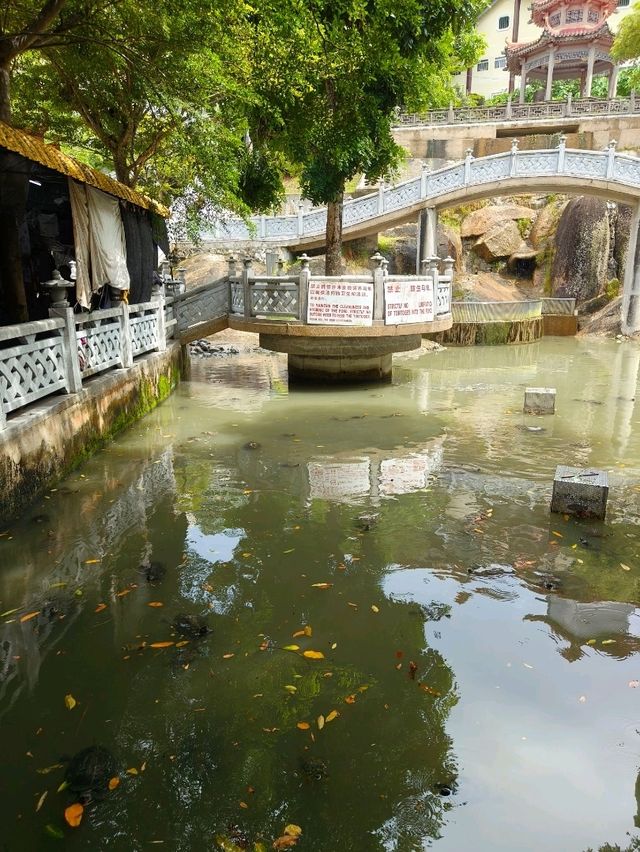 A Temple with Stunning Views You Can’t Miss in Penang