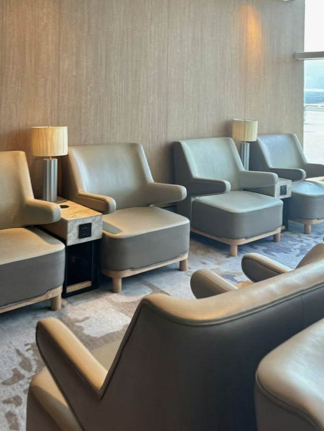 PLAZA PREMIUM LOUNGE  💕 香港機場貴賓室