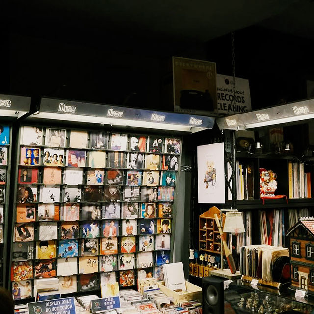 Retro Brews and Timeless Whispers