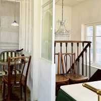 Astier De villate Cafe