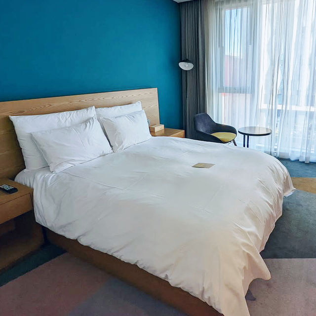 Trendy Vibes & City Views: L7 Hongdae Hits the Spot 🇰🇷
