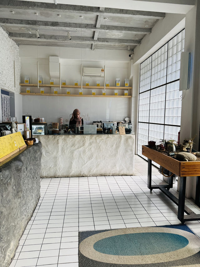Woo! Cafe – A Cozy Spot for Catching Up With Friends