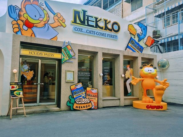 Holiday Pastry  😽 Garfield x Nekko