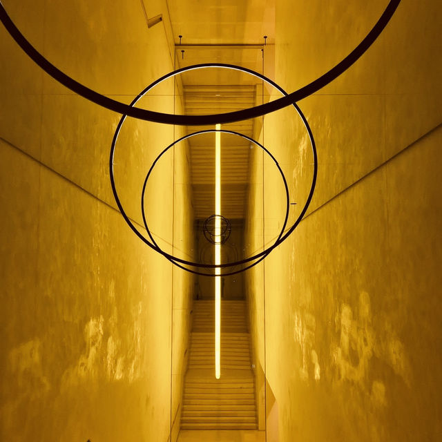 Solo Art Escape at Leeum Museum: Seoul’s Hidden Cultural Gem** 🎨✨