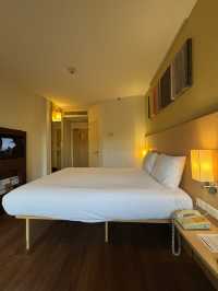 พักผ่อนสบาย เดินไปหาดก็ได้ เที่ยวตลาดก็ง่าย @ ibis