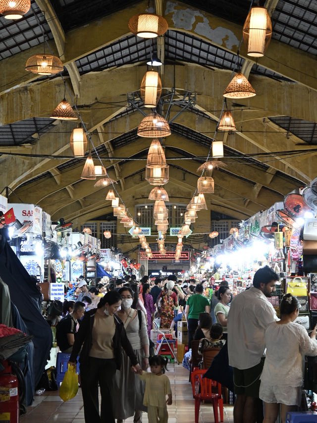 Ho Chi Minh City Ultra-Budget Guide For Pagodas Pocket Change