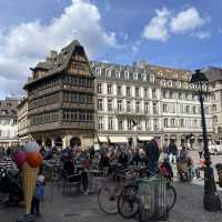 Strasbourg  เมืองสายน้ำสุดคลาสสิคแห่งฝรั่งเศส