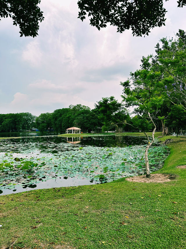 静けさと未来都市が交差する場所、Cyberjaya Lake Gardens散策記