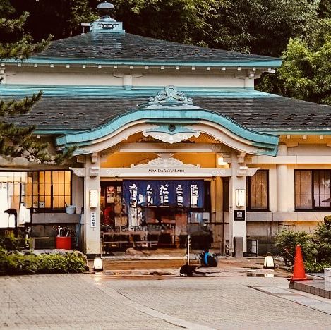 ♨️🌸 *Kinosaki Onsen (城崎温泉): Japan’s Quintessential Hot Spring Town* 🌊🎎