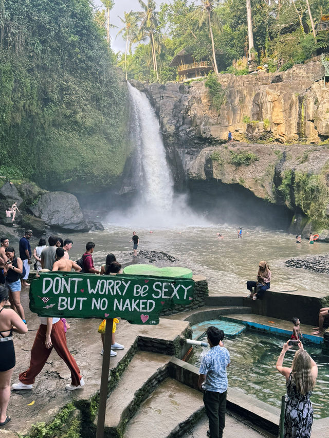 A Refreshing Escape to Tegenungan Waterfall