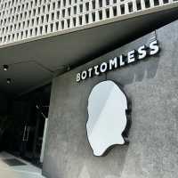 🌿☕ Bottomless Cafe – คาเฟ่เงียบ ๆ สำหรับคนรักความ