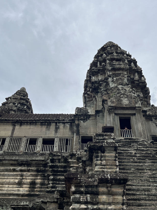 🕉️ Uncover Angkor Wat’s Hidden Secret: The Hall of a Thousand Gods 🛕