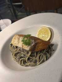 Niim Hatyai, Thai French Fusion with a Buttery Soul
