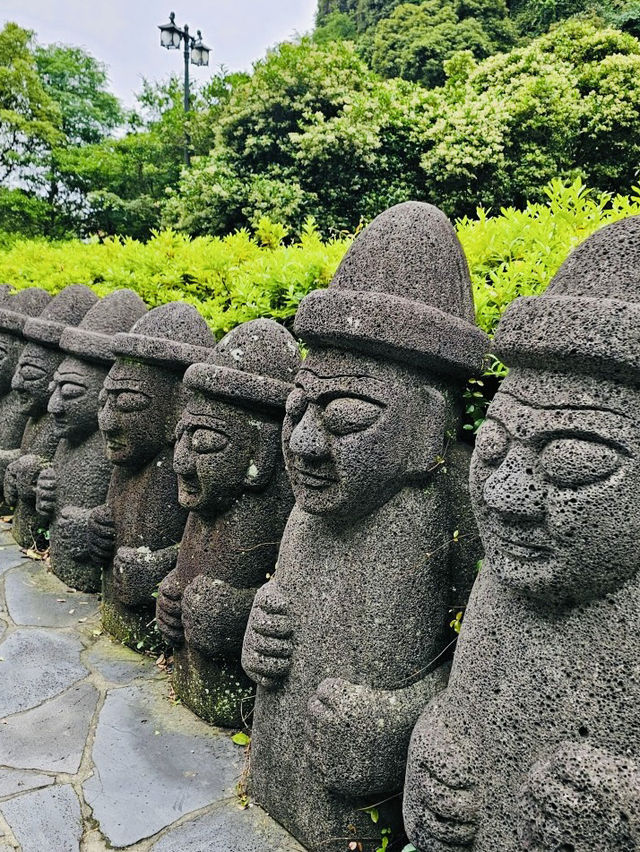 Three-Tiered Wonder in Jungmun