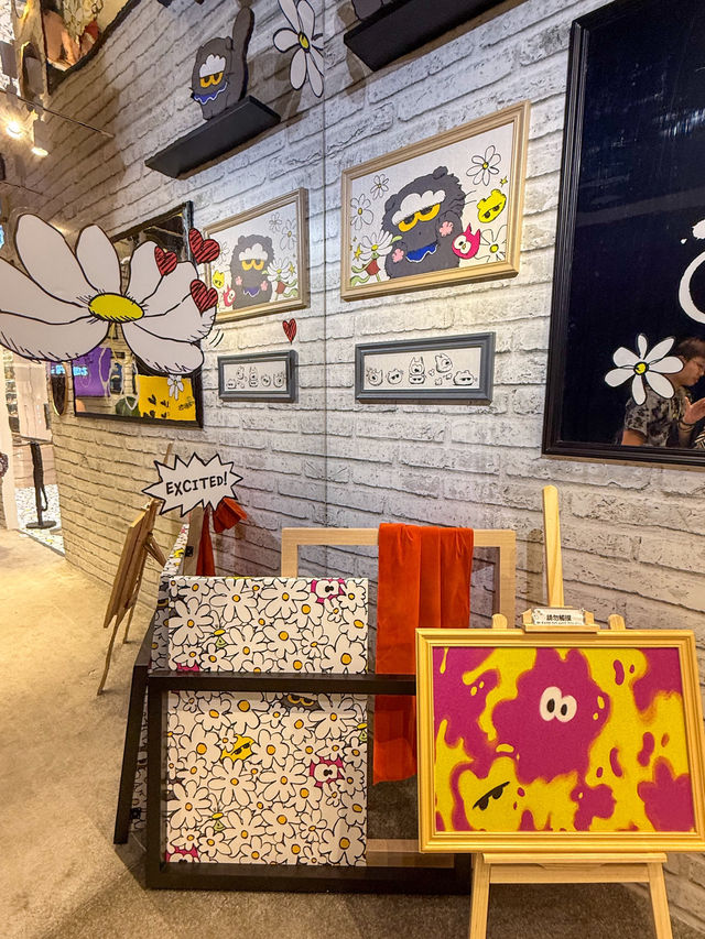 G-DRAGON 親自創作 ZO&FRIENDS 爆紅潮物香港快閃店 G-DRAGON 親自創作 ZO&FRIENDS 爆紅潮物香港快閃店