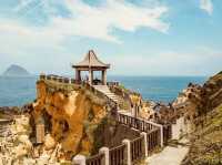 🌊⛰️ *Solo Coastal Adventure:* Heping Island Geopark – Keelung’s Natural Sculpture Gallery 